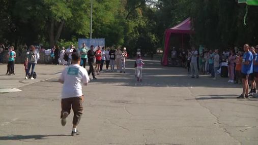 На підтримку онкохворих дітей: у Херсоні відбувся благодійний пробіг