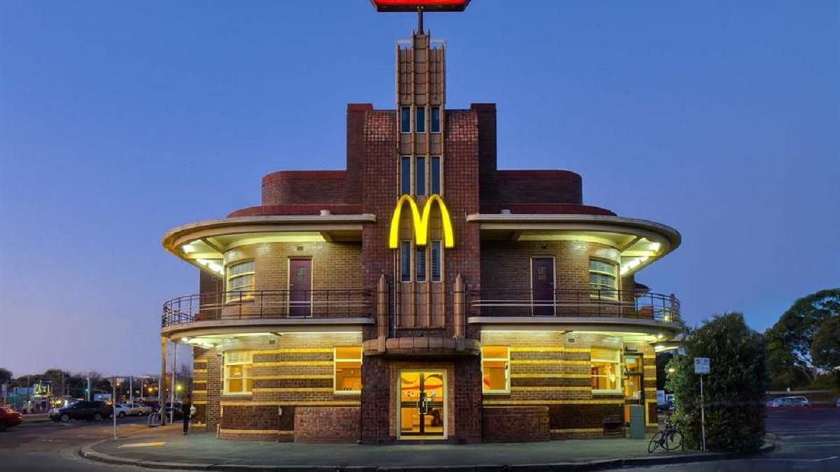 Не лише смачно, а й красиво: 10 найяскравіших ресторанів McDonald's - Тренди Не лише смачно, а й красиво: 10 найяскравіших ресторанів McDonald's - Тренди