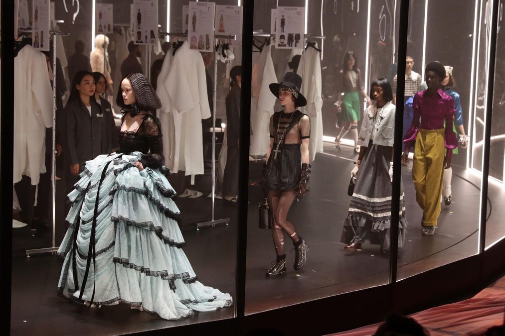 Компанія, що володіє Gucci та Yves Saint Laurent, відмовилася від натурального хутра - Тренди Компанія, що володіє Gucci та Yves Saint Laurent, відмовилася від натурального хутра - Тренди