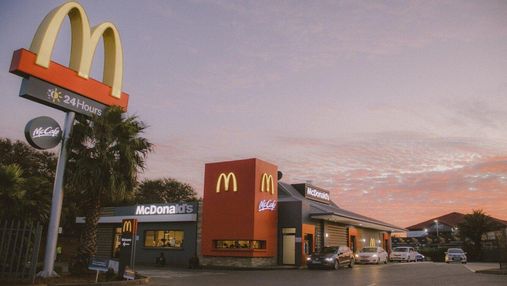 В Україні відкрився перший ресторан McDonald's вздовж автотраси