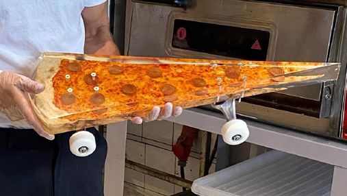 В Нидерландах повар создает скейтборды из пиццы: фото и видео изделия