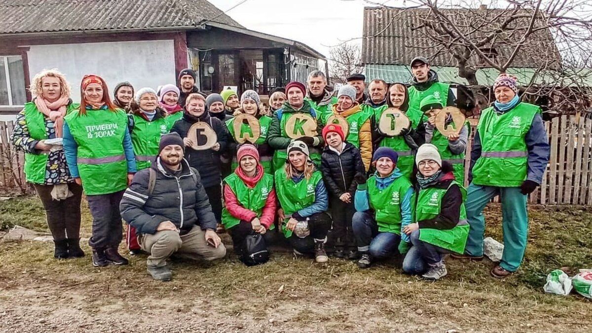 Зібрали 200 мішків сміття: як екоактивісти відновлюють природну красу Бакоти - Тренди Зібрали 200 мішків сміття: як екоактивісти відновлюють природну красу Бакоти - Тренди