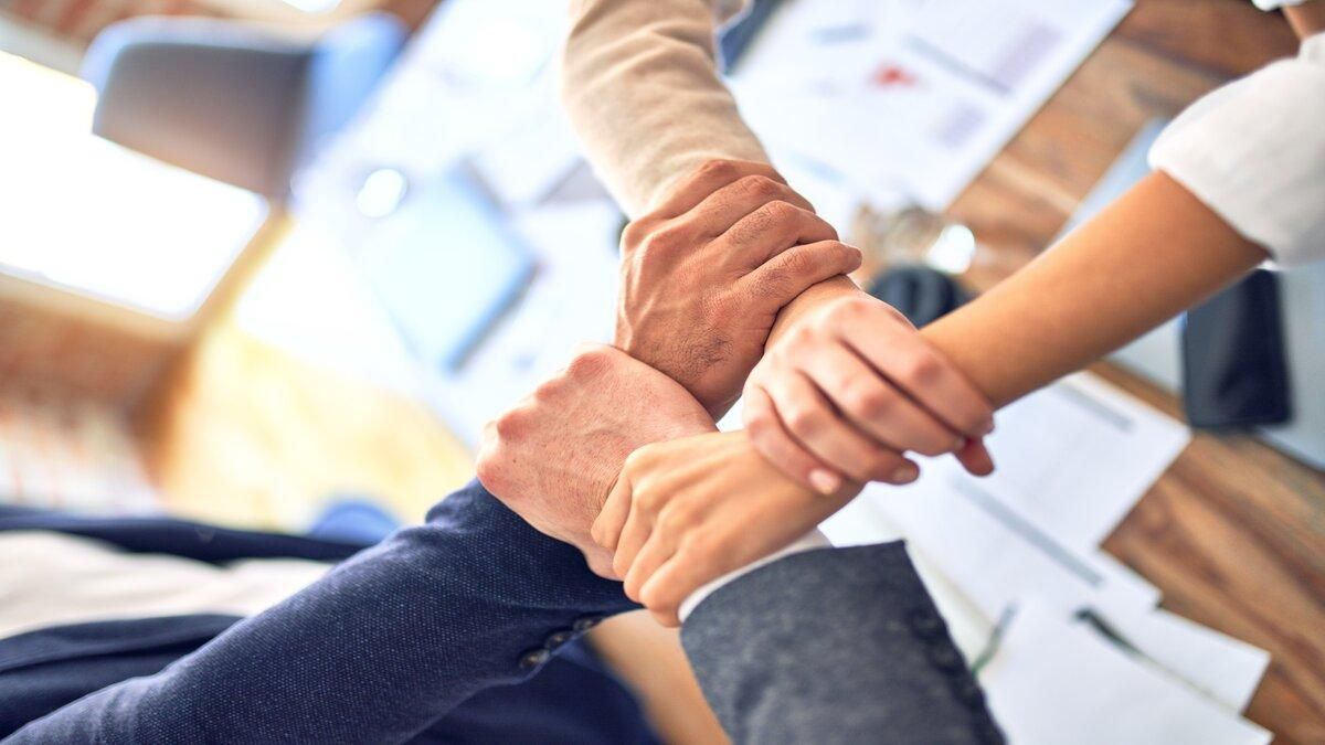 В Україні запустили програму "Єднання заради дії": чому це важливо - Тренди В Україні запустили програму "Єднання заради дії": чому це важливо - Тренди