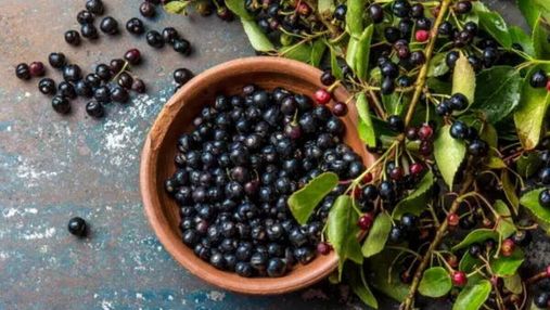 Борется с токсинами: какую ягоду следует срочно добавить в свой рацион